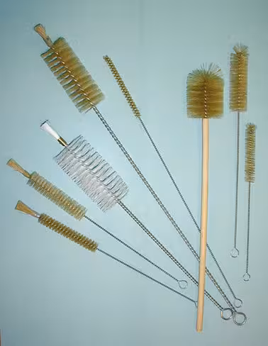 Goupillon diamètre 4 nylon 480 mm bout retourné