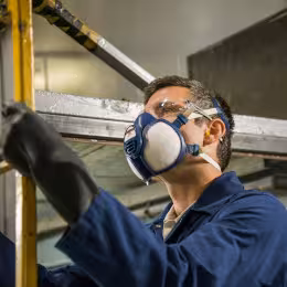 Demi-masque jetable réutilisable - 4277+ - 3M - EN 405 - filtre intégré